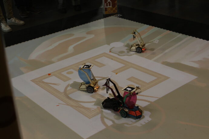 À Lille, Exotec organise une bataille de robots pas comme les