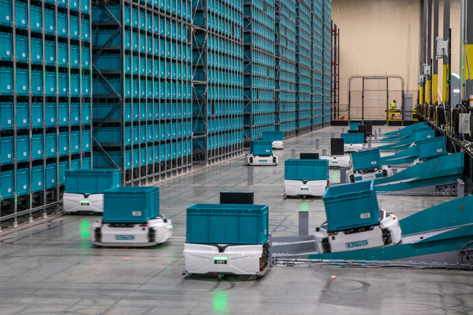 Lagerroboter sorgen für mehr Ergonomie im Lager